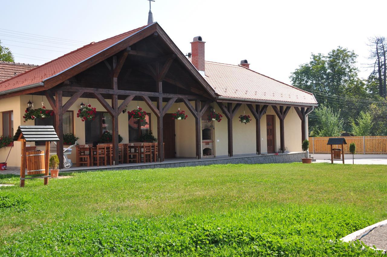 Vila Anna Malnas Bai Экстерьер фото